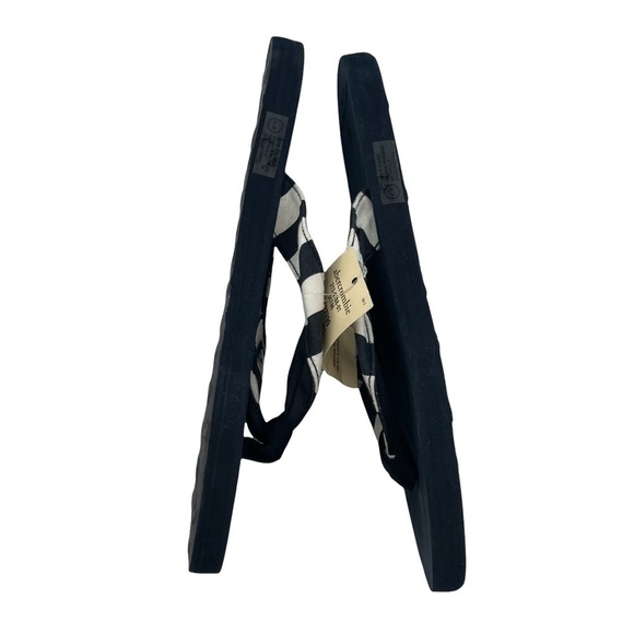 NWT Abercrombie Blue Flip Flops Size Large (8) Big Girl's - Picture 3 of 7